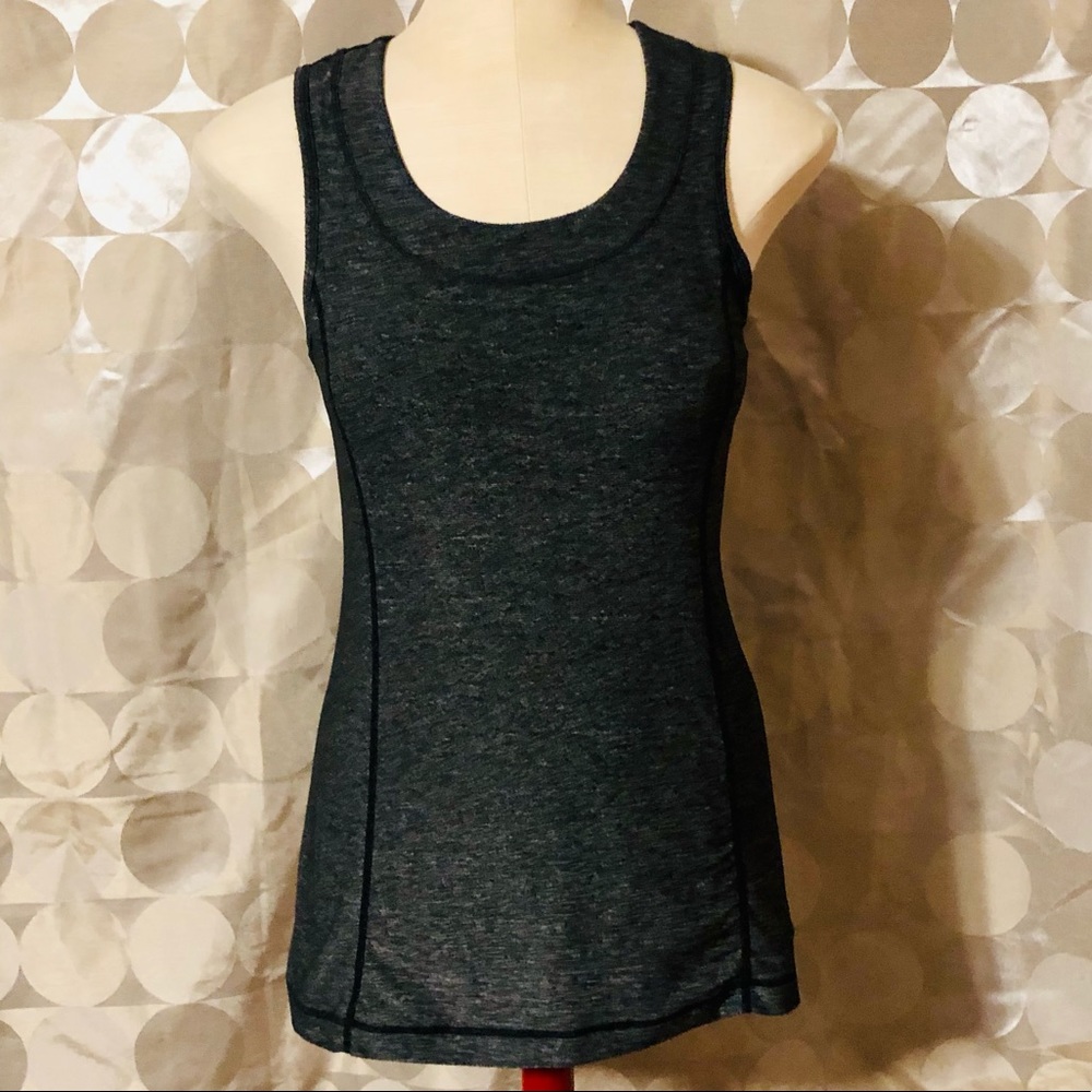 Lululemon top